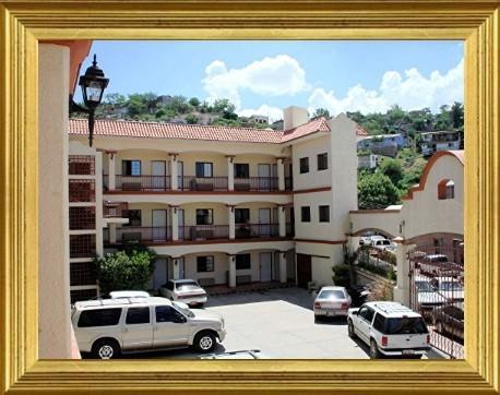 Hotel Colonial De Nogales Nogales  エクステリア 写真