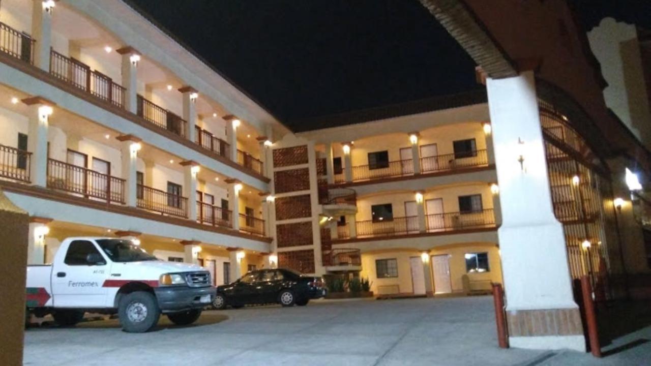 Hotel Colonial De Nogales Nogales  エクステリア 写真