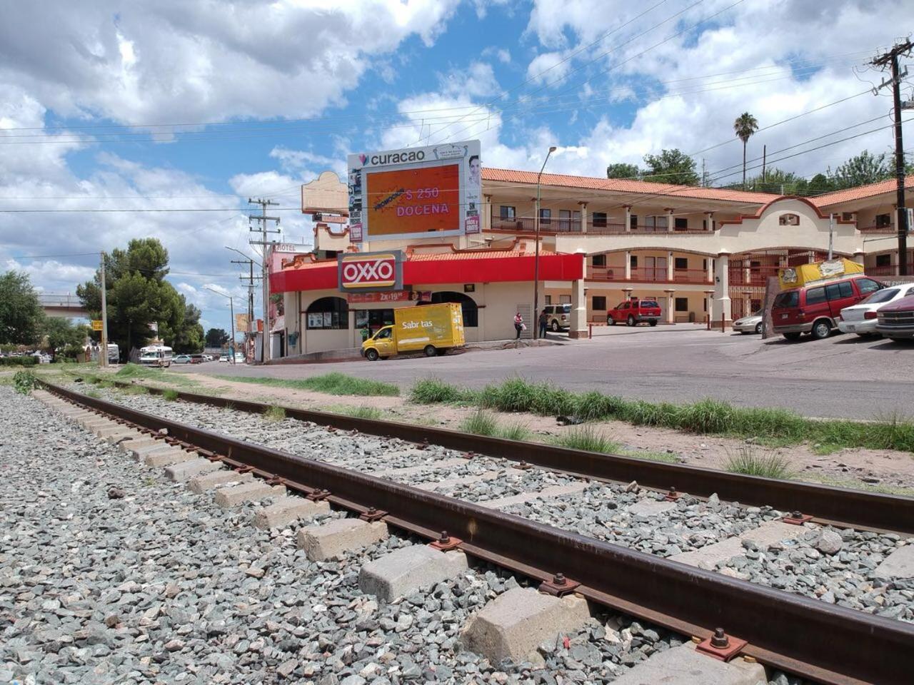 Hotel Colonial De Nogales Nogales  エクステリア 写真
